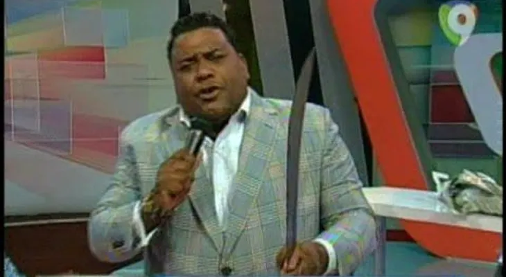 El lío de Jhon Berry:  "Me mentiste Pacha yo soy un ladrón!" (VIDEO)