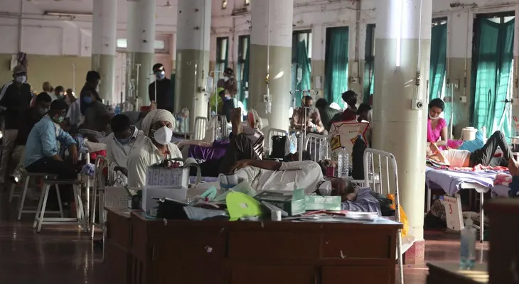 La India reporta casi 9.000 casos del hongo negro poscovid mortal