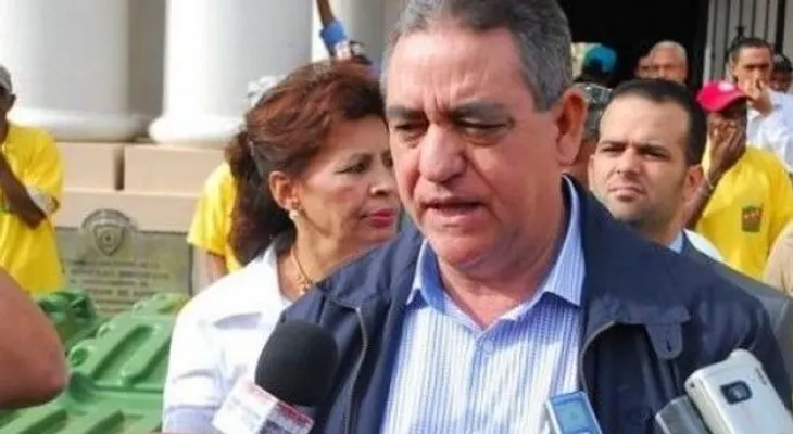 Juez libera con fianza de RD$5 MM a alcalde acusado de desfalco