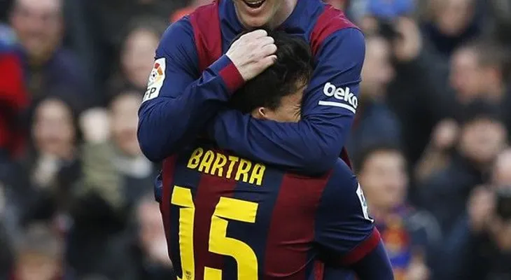 Messi logró un triplete y el Barcelona gana e implanta récord de 35 partidos invictos