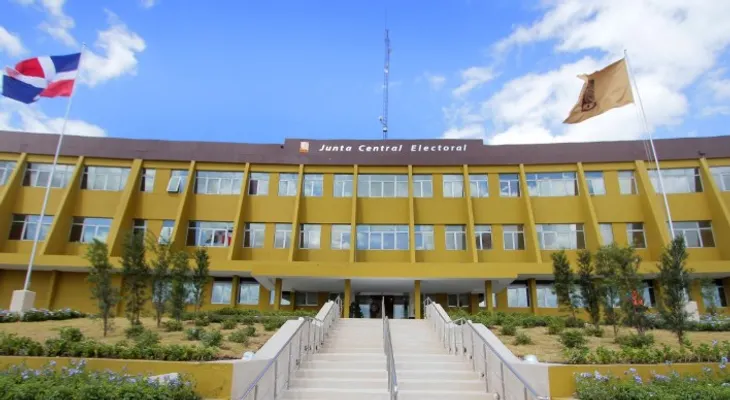 JCE concede 30 días adicionales a partidos para depositar padrones de afiliados