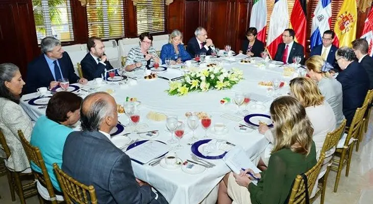 Ministro de Relaciones Exteriores encabezó encuentro con delegación Unión Europea 