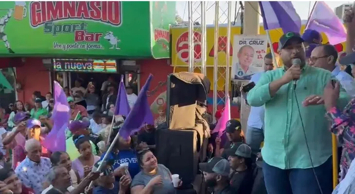 Pueblo de Cabrera proclama a Gabi Fernández Alcalde
