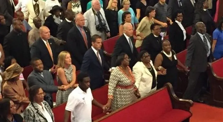 Joe Biden asiste a iglesia de Charleston donde mataron a 9 