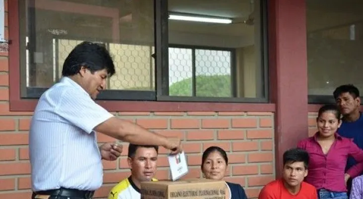 El "No" tiene 65% en primer reporte oficial del referendo sobre reelección boliviana