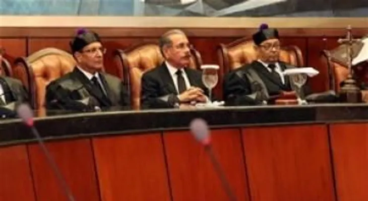 Danilo Medina asiste a celebración del Día del Poder Judicial