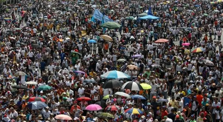 Se eleva a 25 número de muertos por las protestas en Venezuela 