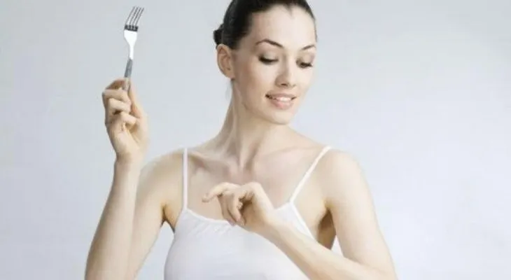  Conoce los peligros de las dietas de moda