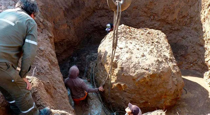 Hallan el segundo meteorito más grande del mundo, en Argentina