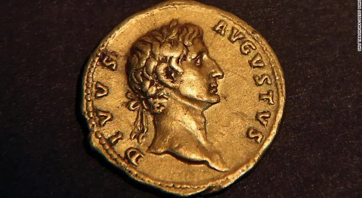 Excursionista encuentra una extraña moneda de oro de hace 2.000 años en Israel