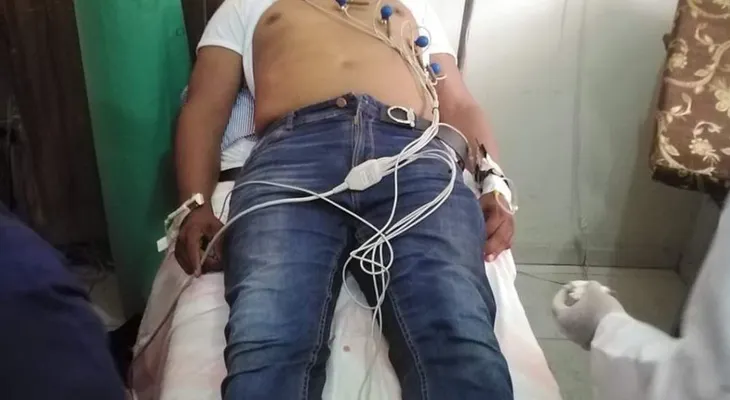 Ingresan diputado Botello en centro médico tras ser afectado por bombas en protesta por 30% AFP