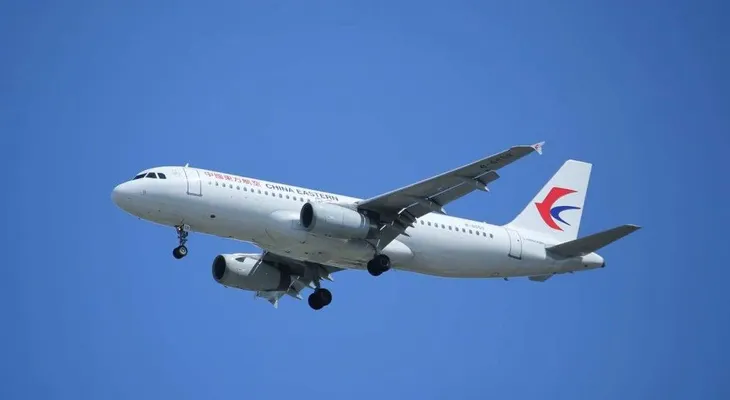 Reporta 26 heridos durante turbulencia de un avión en China