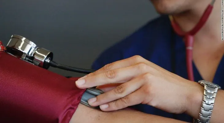 Medicina para la presión sanguínea podría aumentar el riesgo de depresión