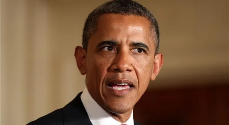 Obama pasará casi toda la semana en campaña por Clinton en estados indecisos