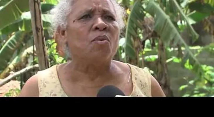 Abuela desamparada pide ayuda para ella y su nieto