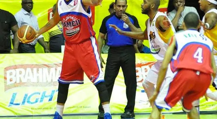 Filión y Fermín mantienen vivo a Sameji en la final frente al GUG