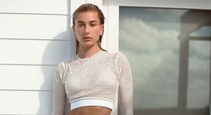 Hailey Baldwin, cuidado si te desmaya...o sufre un infarto...