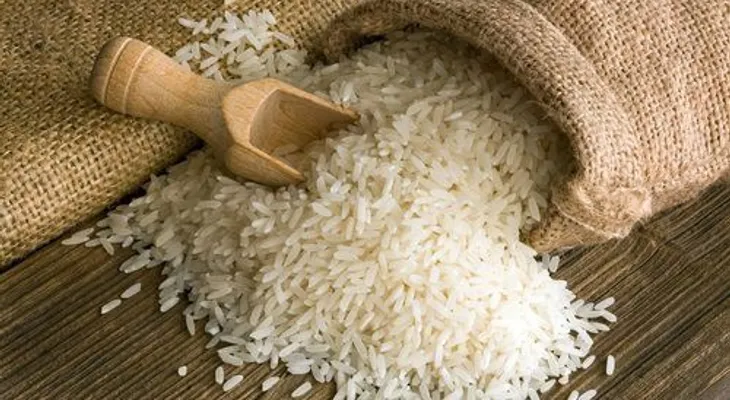Quitar el mal olor y la humedad del closet y armarios con arroz