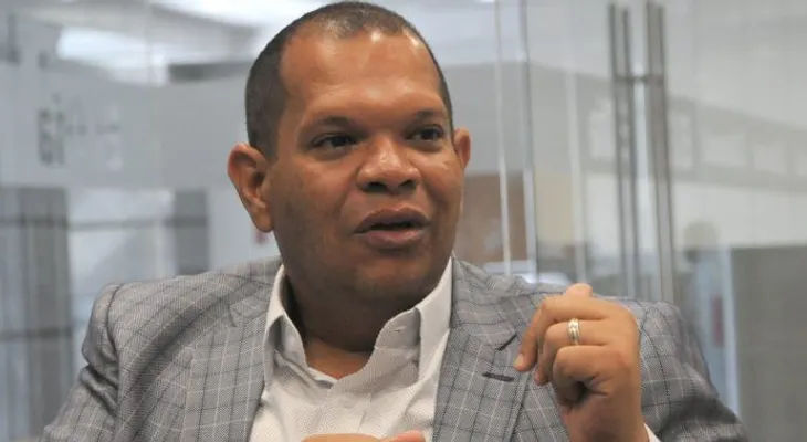 Alcalde electo de SDN Carlos Guzmán rechaza ambulancia donará Luis Abinader