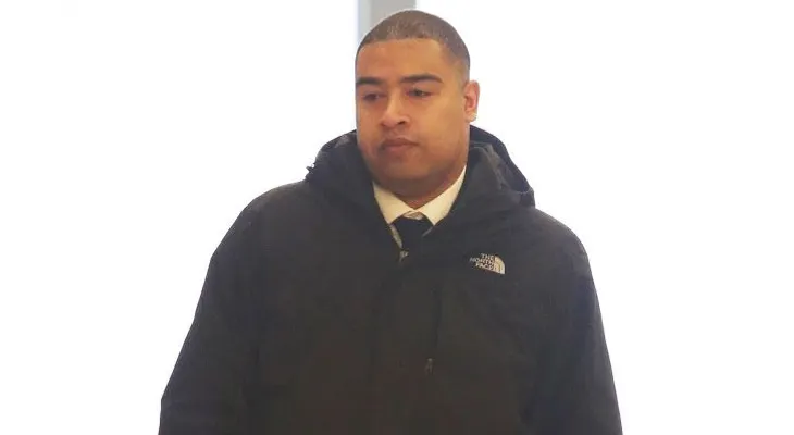 Identifican como Matthew Domínguez, policía acusado de de masturbarse frente a dos mujeres mientras estaba en servicio