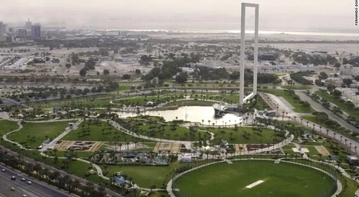 Arquitecto mexicano denuncia que Dubai le robó el diseño de este espectacular arco