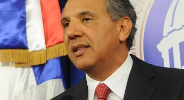 José R. Peralta aclara no ha dicho que está a favor o en contra de Loma Miranda