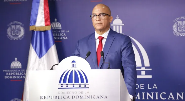 Presidente Abinader parte a Argentina desde Aeropuerto Punta Cana