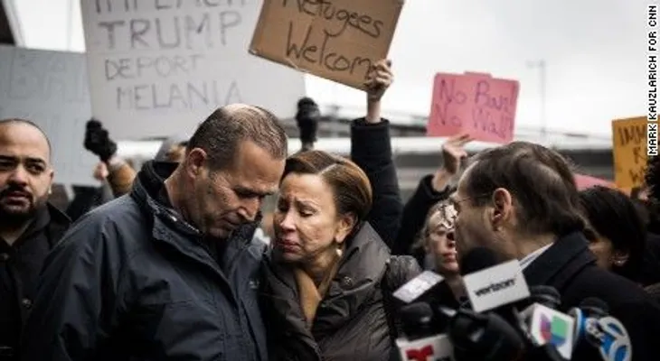 Juez concede estadía de emergencia a afectados por decreto de Trump