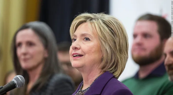 Donald Trump habla sobre el 'nuevo peinado' de Hillary Clinton