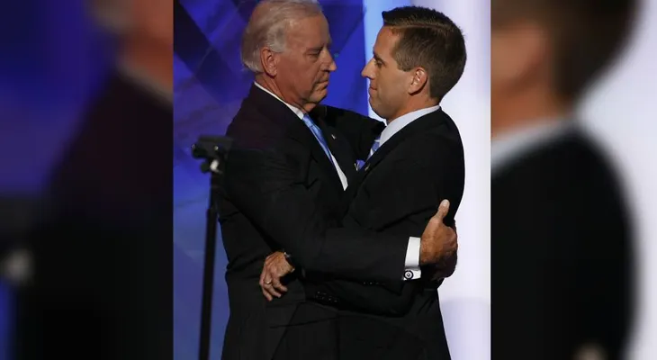 Vicepresidente Joe Biden habla con Stephen Colbert sobre su posible candidatura y la muerte de su hijo
