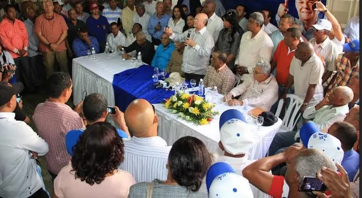 Hipólito dice inició ruta indetenible hacia el Palacio Nacional