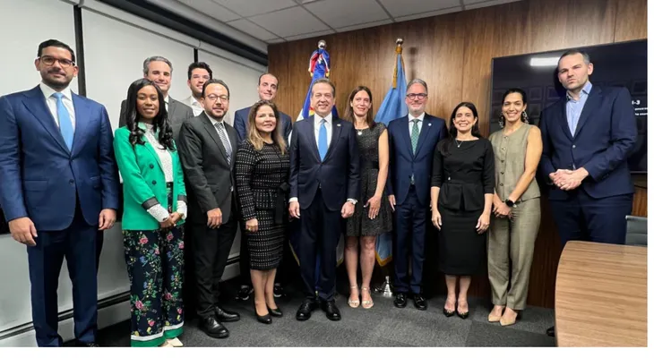 RD lanza plan para reducir plástico y fomentar economía circular