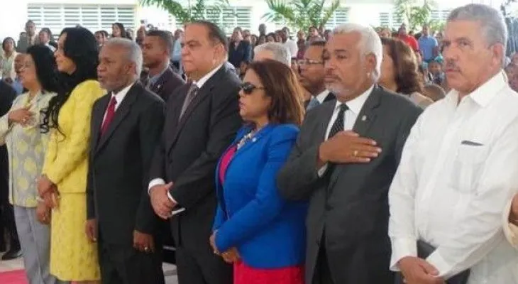 Danilo Medina encabeza inicio de año escolar en Cristo Rey