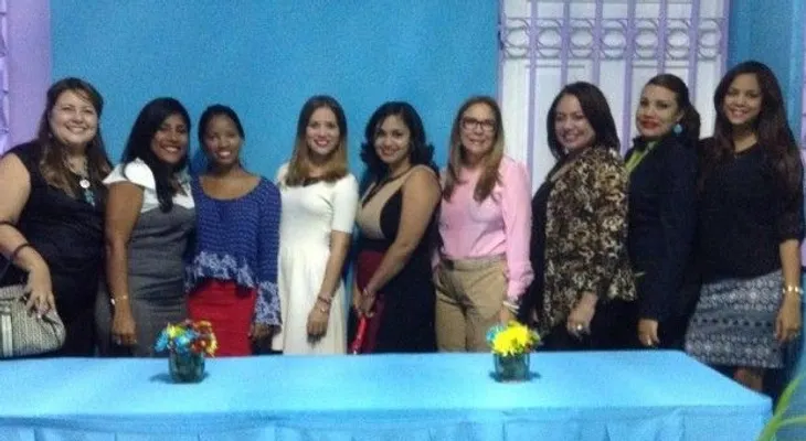 Movimiento Mujeres Unidas con Danilo inaugura local en la Bolívar