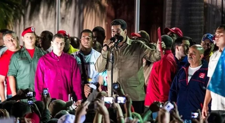 Maduro consigue poderes especiales para legislar por decreto