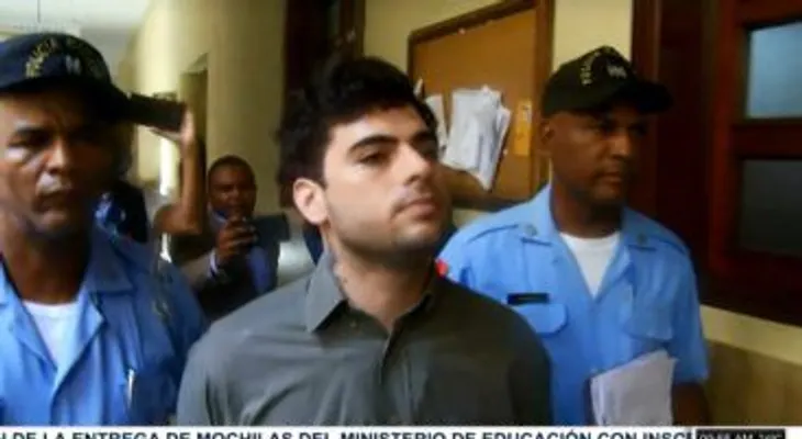 Imponen un año de prisión a Gabriel Villanueva, acusado de lanzar de un 8vo piso a su novia