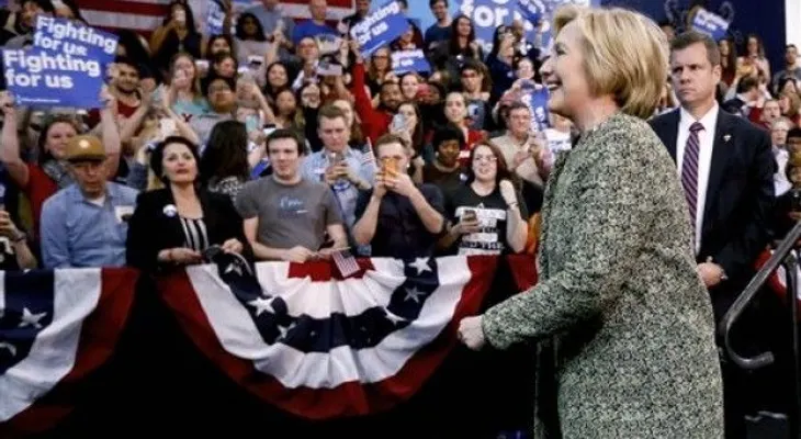 Arrecian las descalificaciones entre Clinton y Sanders