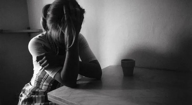 Universidad de EE.UU. a estudiante violada: "Sin orgasmo del atacante no hubo delito"