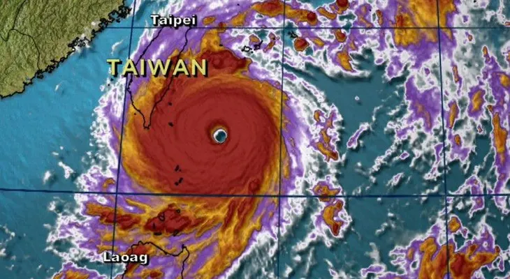 Taiwán moviliza a miles de soldados ante la llegada del supertifón 'Nepartak'