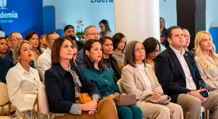 Academia Banreservas fortalece el liderazgo con ciclo de conferencias