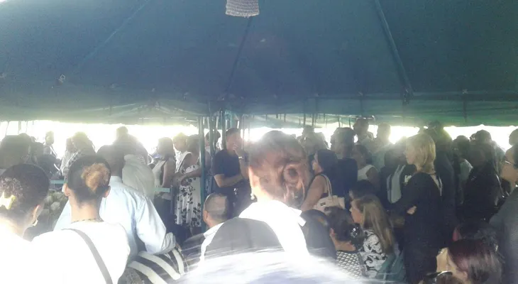 Sepultan restos de cuatro víctimas de naufragio en bahía de Samaná