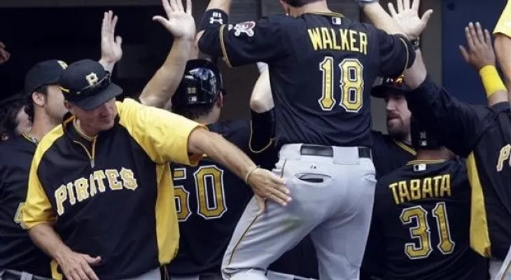 Mets adquieren a Neil Walker de Piratas por Jonathon Niese