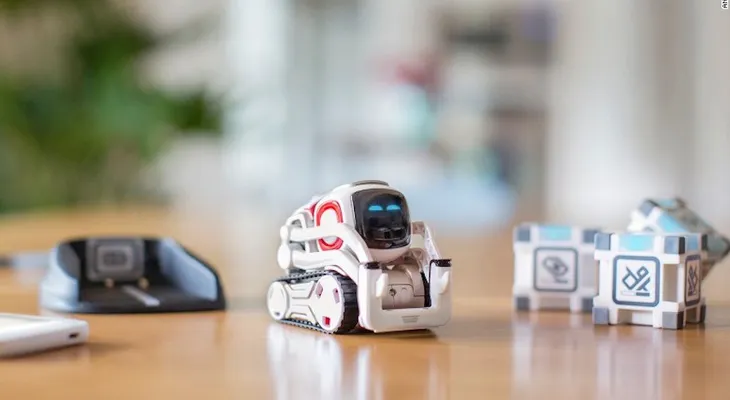 Cozmo, el robot miniatura diseñado para aparentar que tiene alma