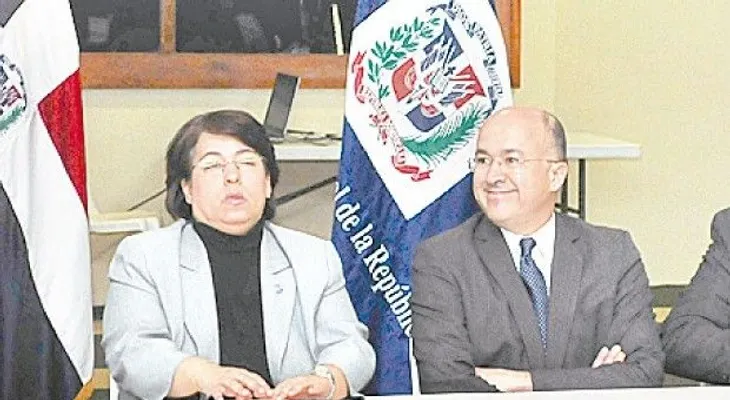 Crean aplicación de celulares para asistir mujeres y niños víctimas de violencia