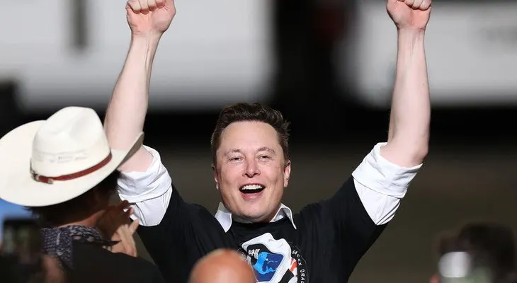 Fundador de Tesla se convierte en la 4ta persona más rica del mundo