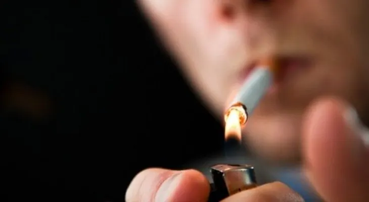 ¿Cuántos años de vida te quita el hábito de fumar?