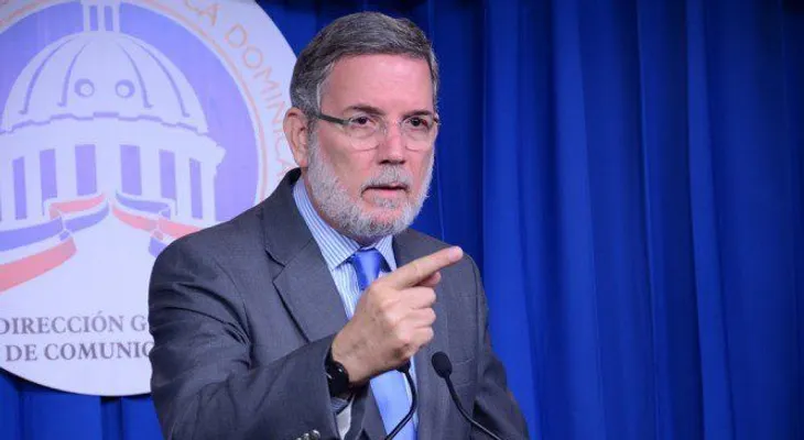Vocero Gobierno: Ley no puede obligar mujer a parirle un hijo al delincuente que la violó