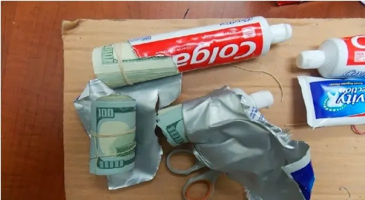 Ocupan más de 159 mil dólares y apresan 4 miembros de una alegada red de narcotráfico 