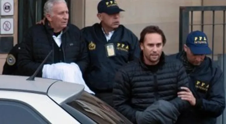 Dos empresarios argentinos admiten corrupción en la FIFA y evitan juicio en EE. UU.