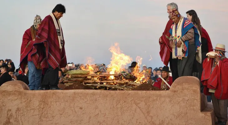 Evo Morales celebró 10 años en el gobierno agradeciéndole a la Pachamama